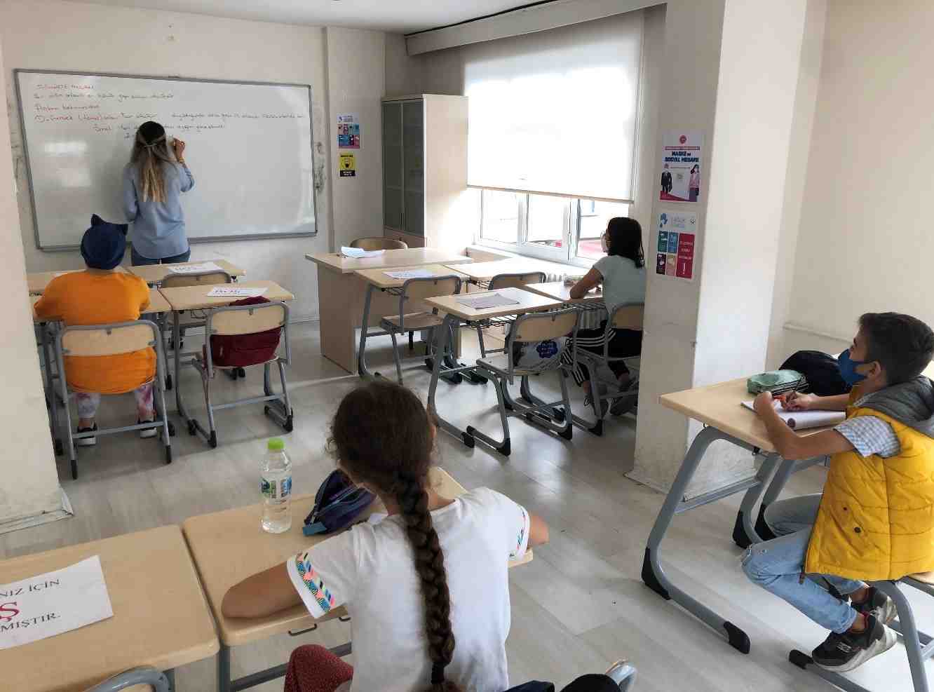 BÜYÜKŞEHİR EĞİTİME KALDIĞI YERDEN DEVAM EDİYOR